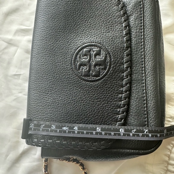 Tory Burch crossbody flap bag - Picture 4 of 5